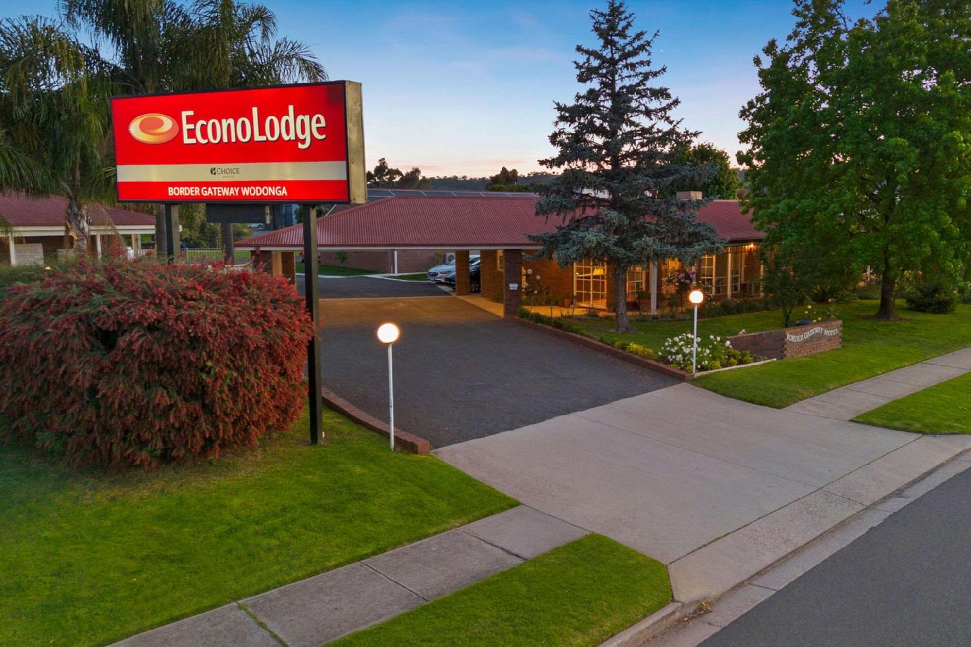 Econo Lodge Border Gateway Вудонга Екстериор снимка