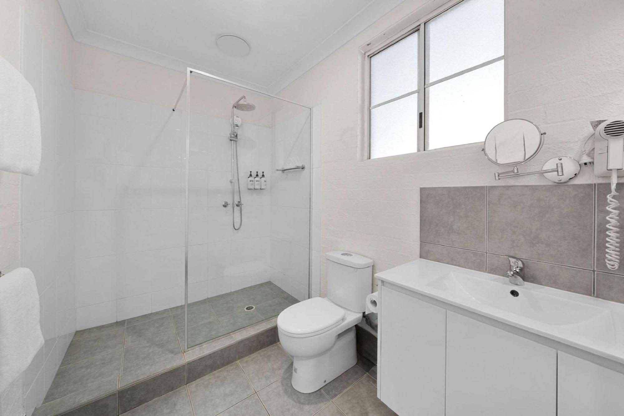 Econo Lodge Border Gateway Вудонга Екстериор снимка